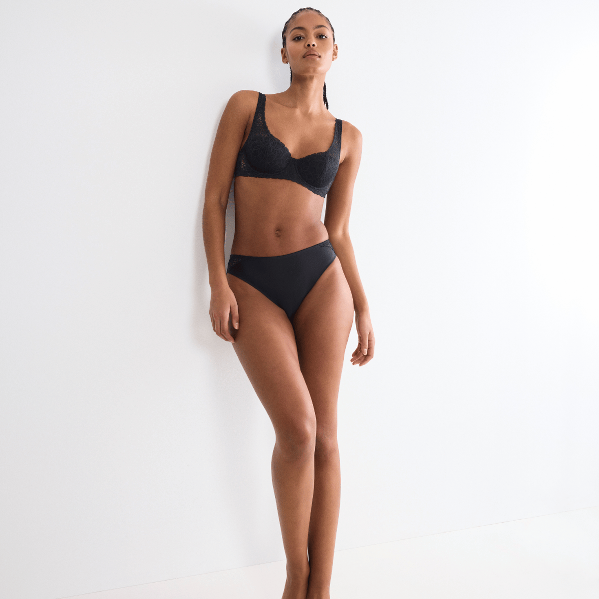 Triumph Amourette Graphic WHP BH med bøjle, sort - 10228981 - 0004 - Black