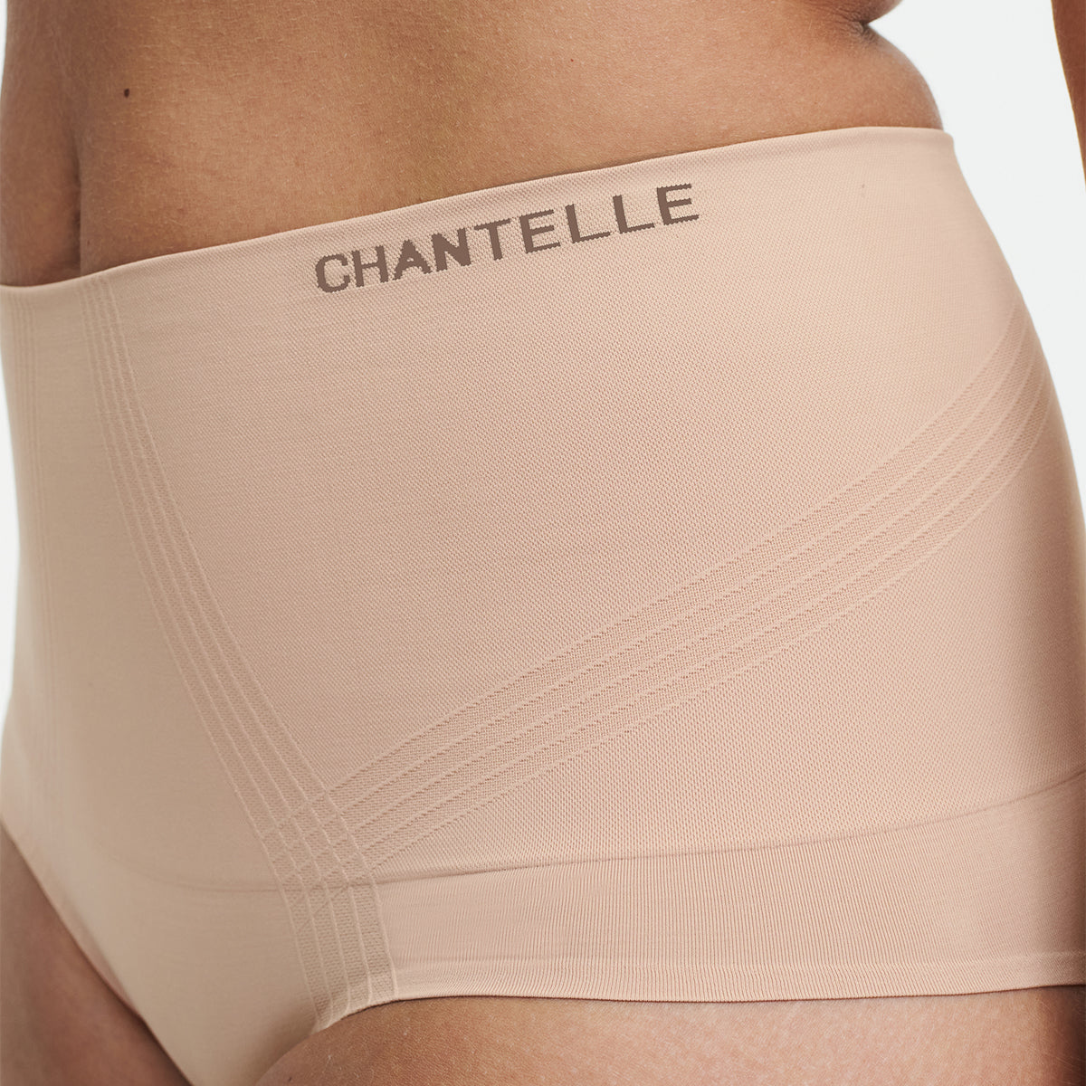 Chantelle Smooth Comfort Shapewear trusse, nude - C10U70 - 00Q - Sirocco
