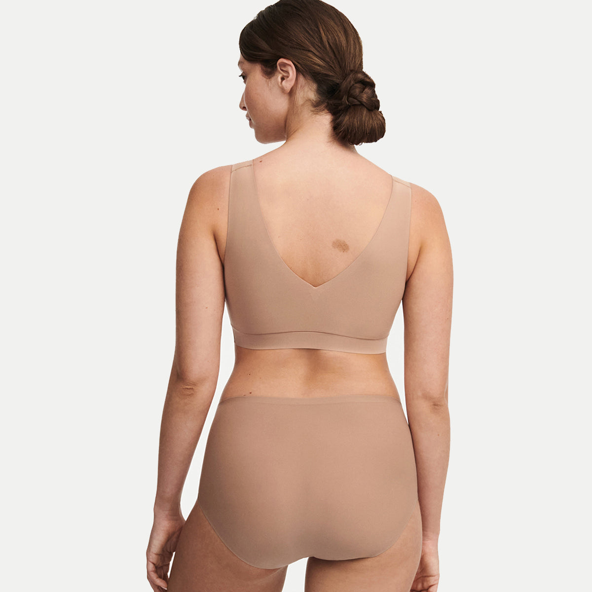 Chantelle SoftStretch Padded BH top, beige - C16A10 - 02T - Coffee Latte