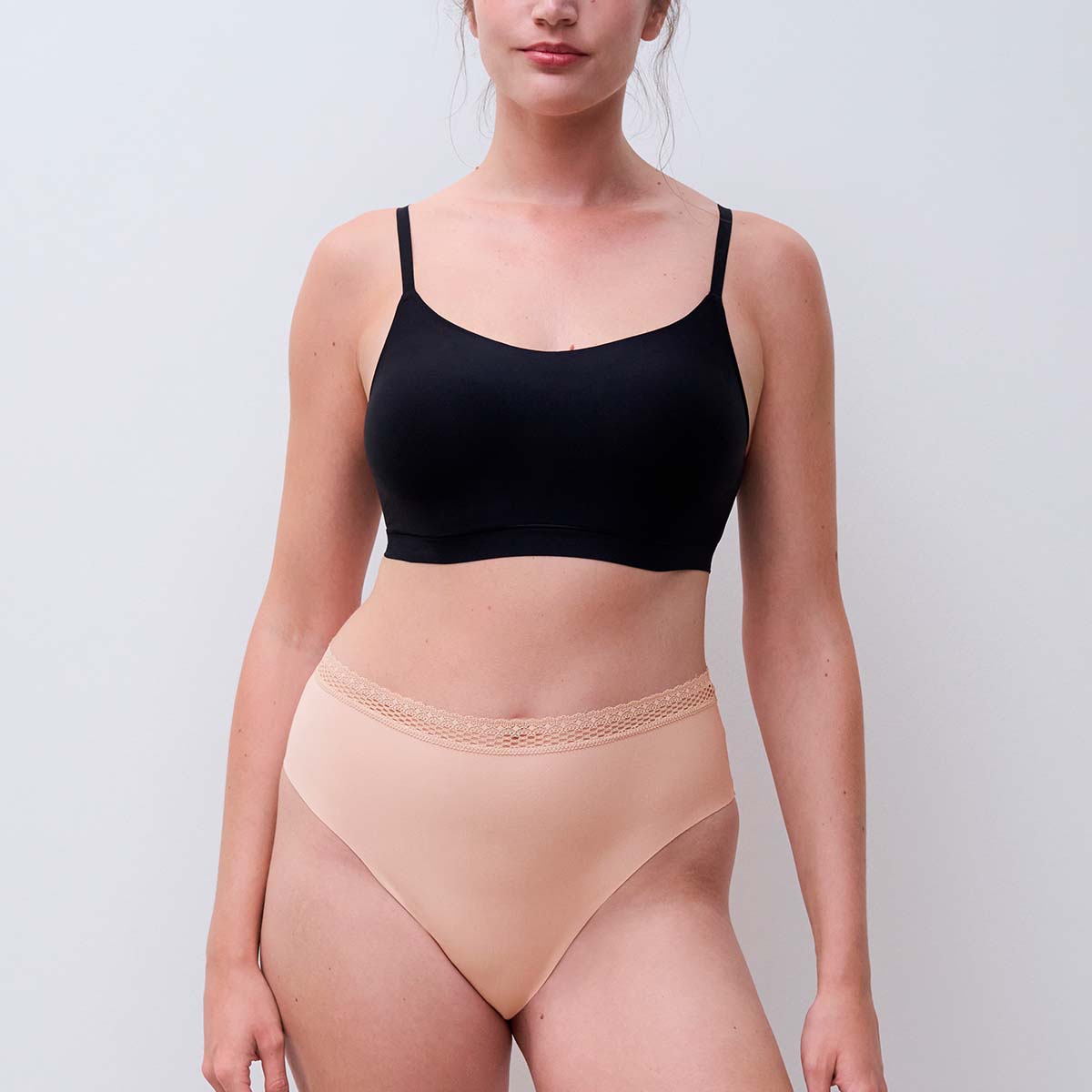 Chantelle Cozy Chic tai trusse, nude - C17OC5 - 00Q - Clay Nude