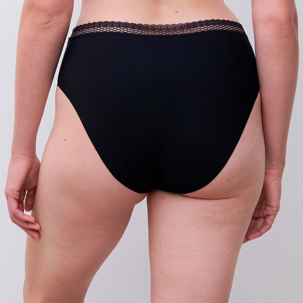 Chantelle Cozy Chic tai trusse, sort - C17OC5 - 011 - Black