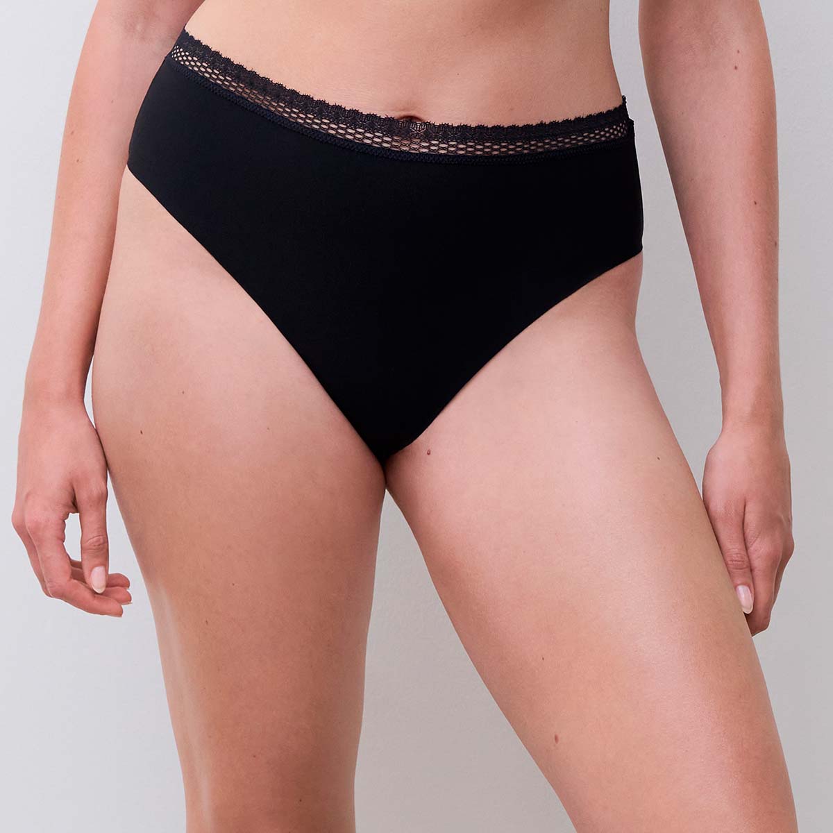 Chantelle Cozy Chic tai trusse, sort - C17OC5 - 011 - Black
