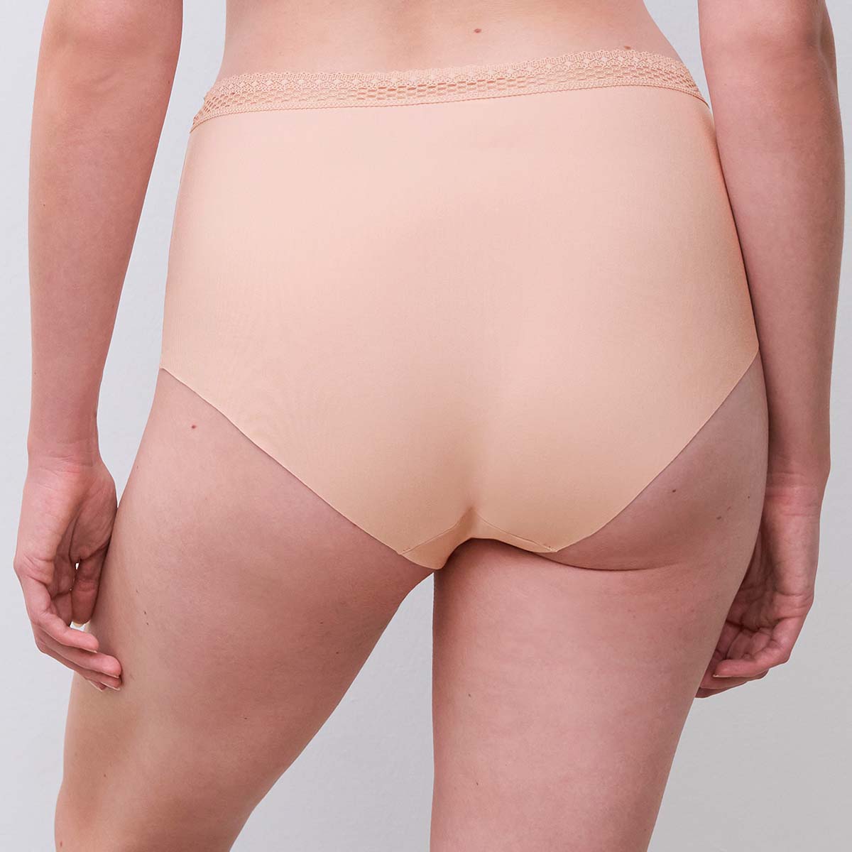 Chantelle Cozy Chic maxi trusse, nude - C17OC7 - 00Q - Clay Nude