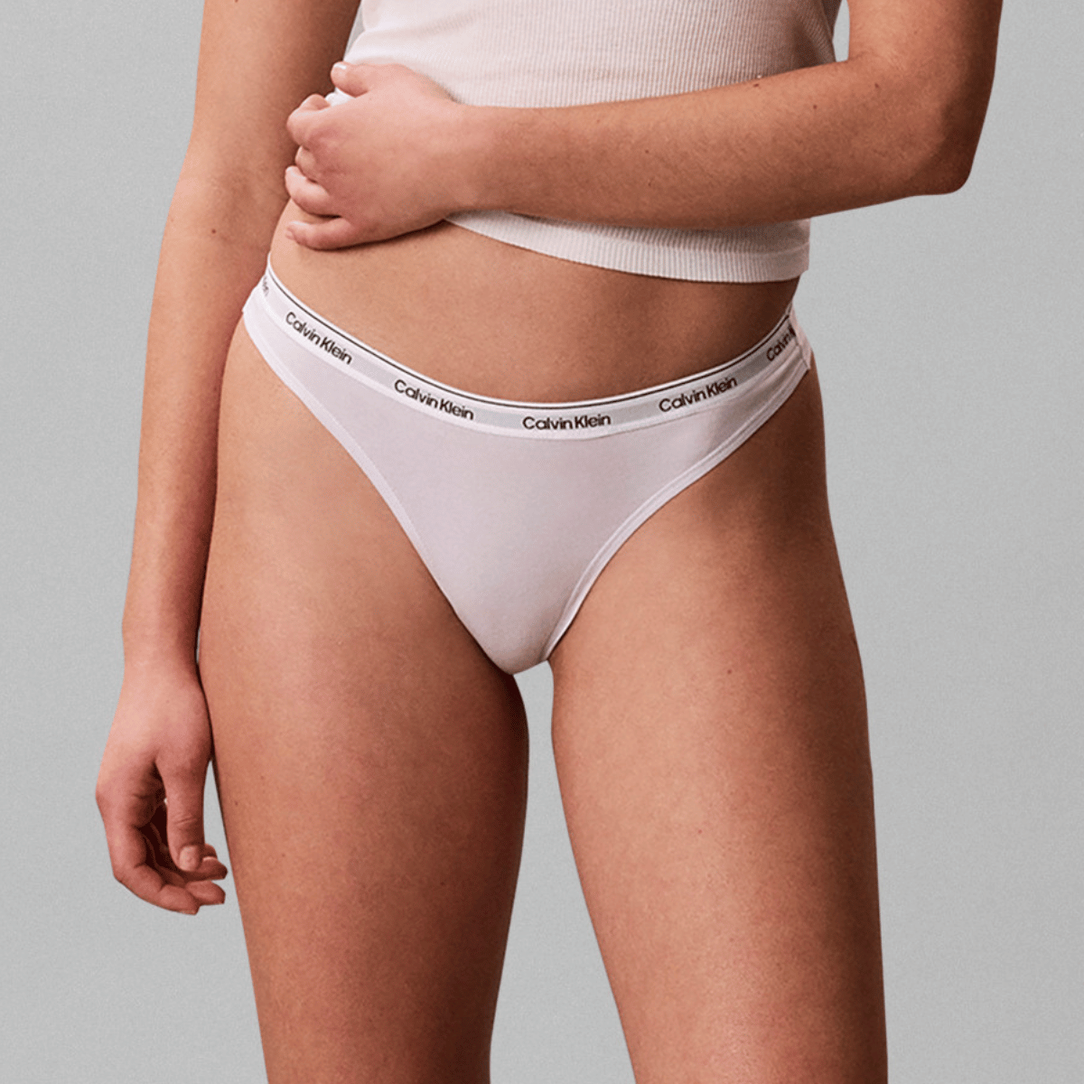 Calvin Klein Icon Logo g-streng, lilla - 000QD5043E - 2IK - Frosty Lilac