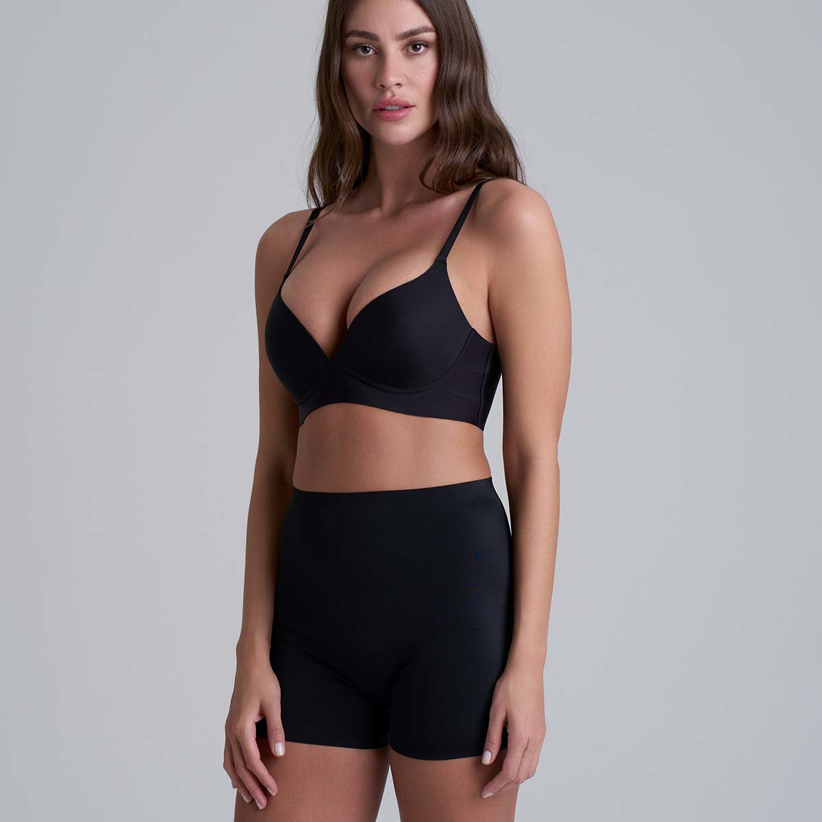 Bye Bra Invisible Shorty hipster trusse, sort - INVSHY - Black - Black