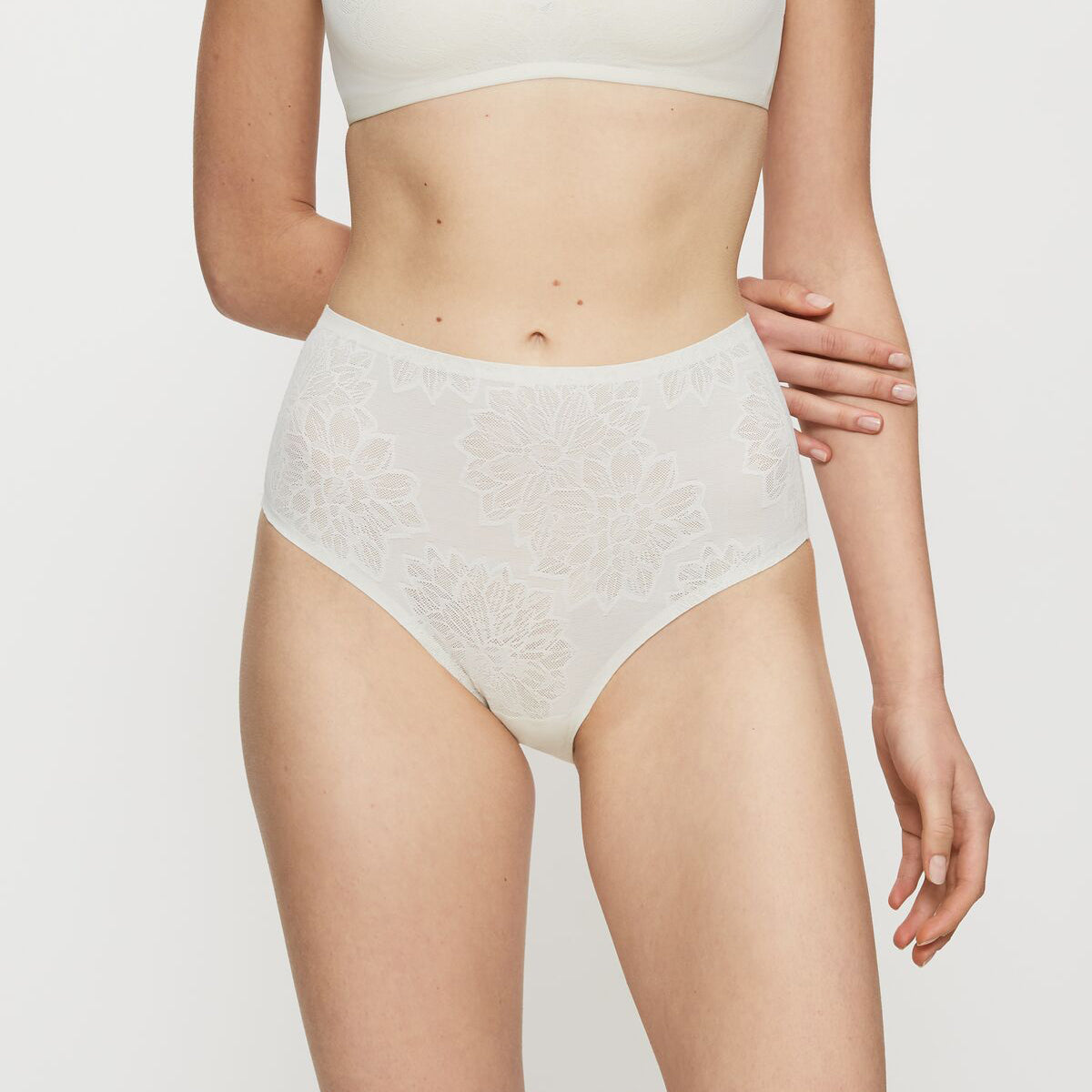 Triumph Fit Smart maxi trusse, creme - 10202477 - 0038 - Chrysantheme