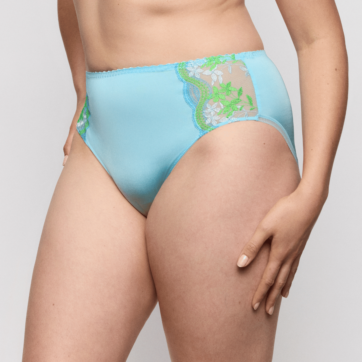 PrimaDonna Cala Luna maxi trusse, lyseblå - 0563541 - IDM - Ice Dream