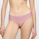 Triumph Aura Spotlight T brazilian trusse, lyserød - 10216453 - 7824 - Sunrose Pink
