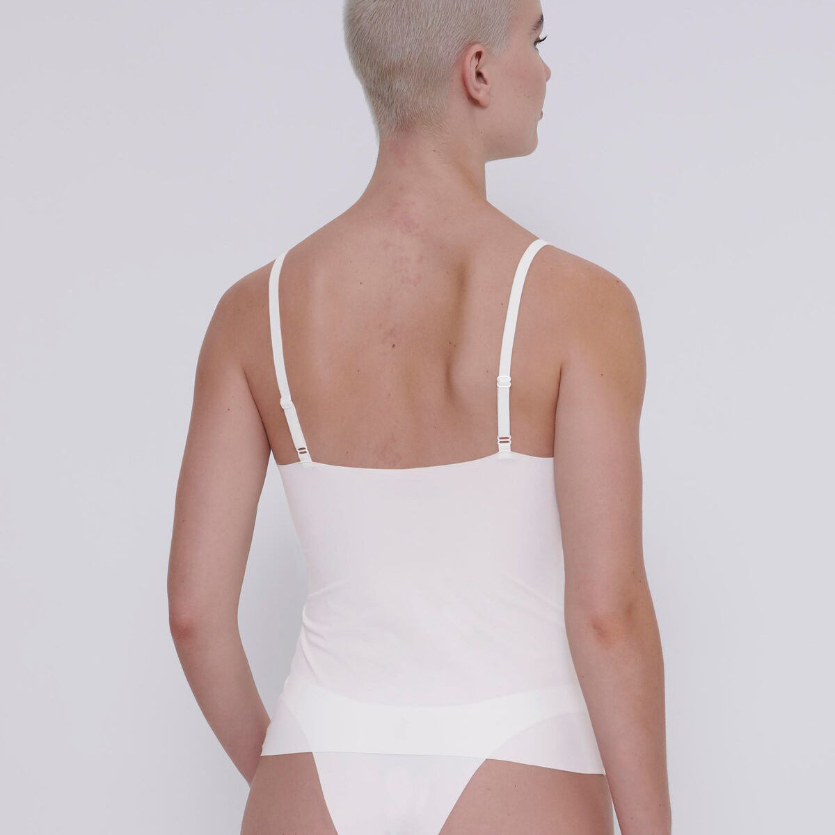 Sloggi Zero Feel 2.0 spaghetti top, natural - 10217755 - 00GZ - Silk White