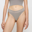 Triumph Feel Of Modal g-streng, grå - 10219764 - 7816 - Silent Grey