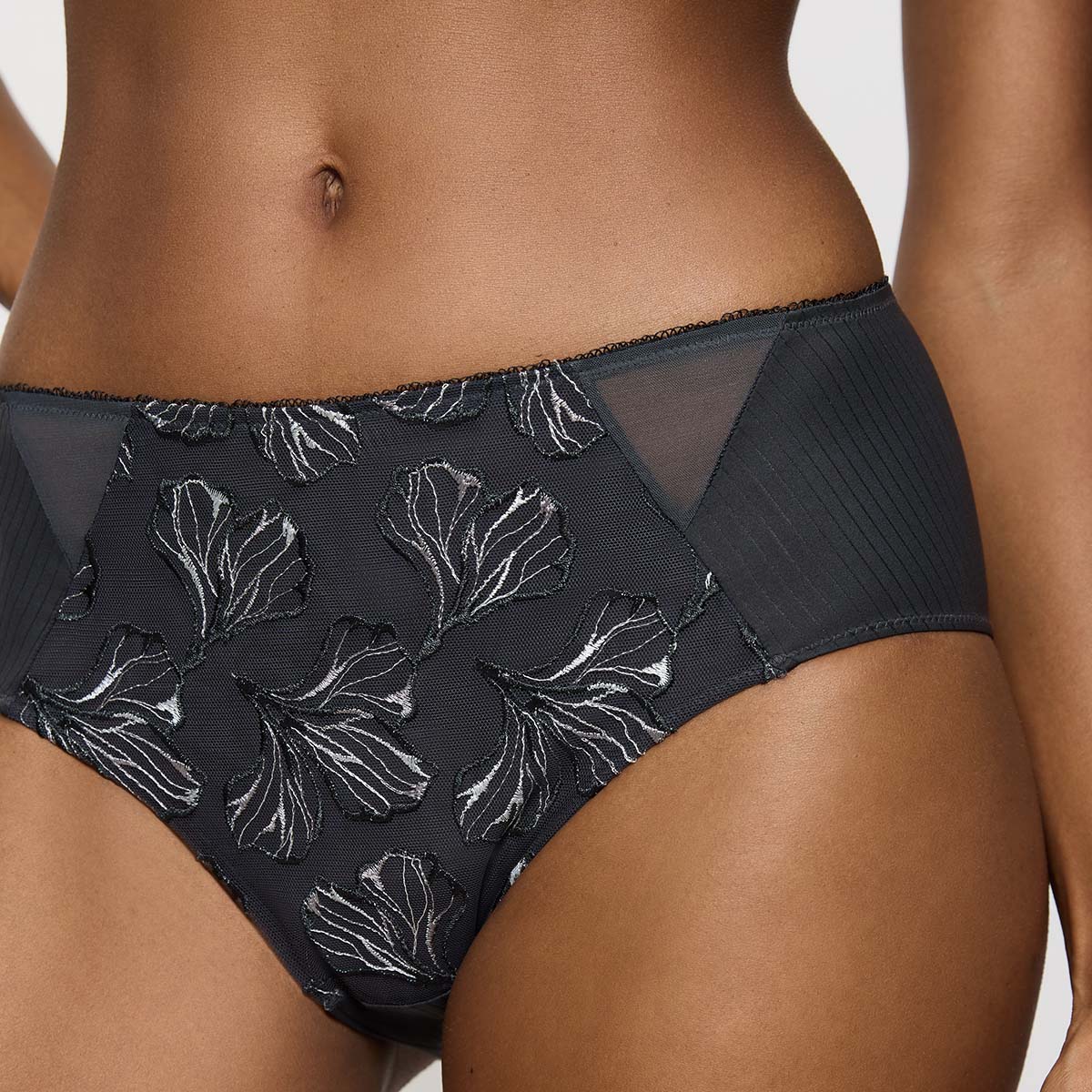 Triumph Wild Iris Florale maxi trusse, grå - 10222226 - 3286 - Anta