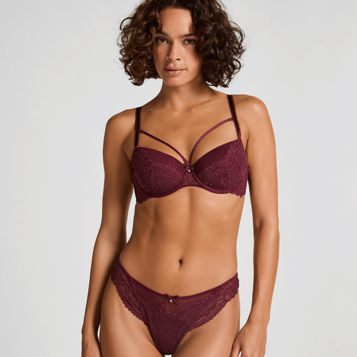 Hunkemöller Isadora BH med bøjle, bordeaux - 302412 - ZINFANDEL - Zinfandel