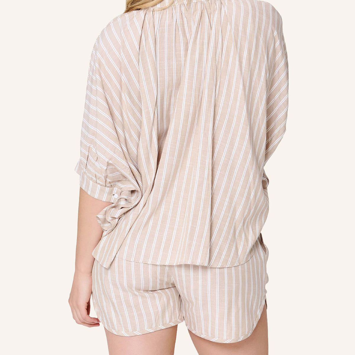 LingaDore t-shirt- og shorts-sæt, brun - 8231 - 367 - Dark Beige Stripe