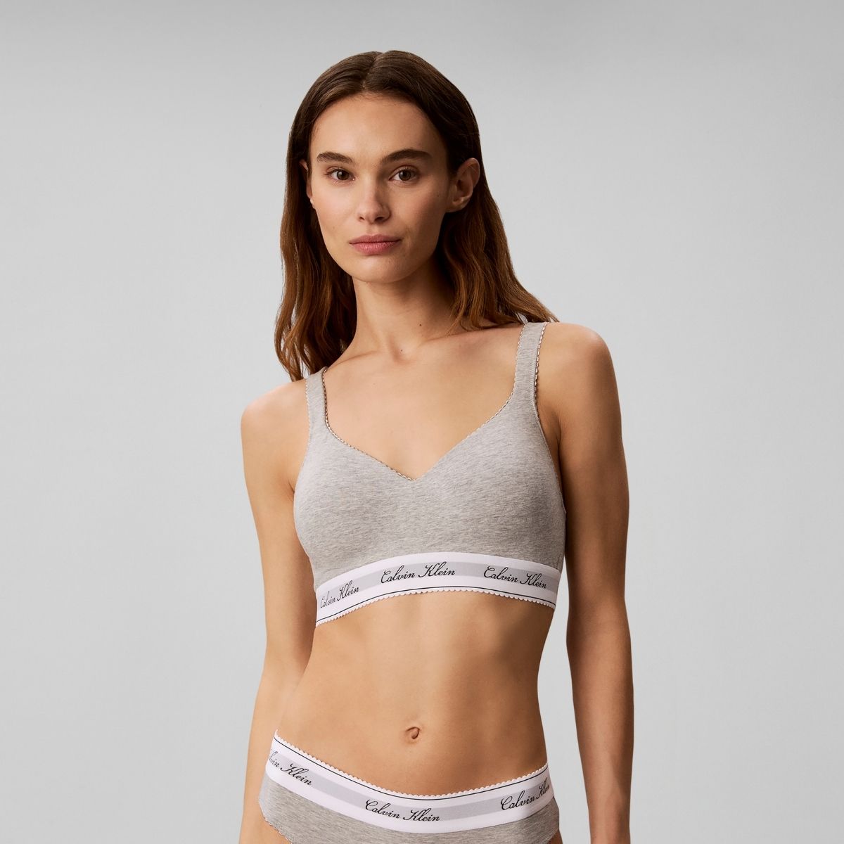 Calvin Klein New Signature Logo bralette BH, grå - LV00QF9071 - P7A - Grey Heather