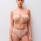 Chantelle Open Back BH med bøjle, beige - C912N9 - 01N - Golden Beige
