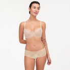 Chantelle EasyFeel Floral Touch hipster trusse, beige - C94240 - 01N - Golden Beige