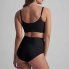 Bye Bra Sculpting Mid Waist maxi trusse, sort - SCPMWB - Black - Black