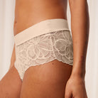 Triumph Body Make-Up Illusion Lace hipster trusse, beige - 10219748 - 00NZ - Nude Beige