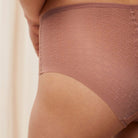 Triumph Signature Sheer maxi trusse, brun - 10215936 - 6901 - Toasted Almond