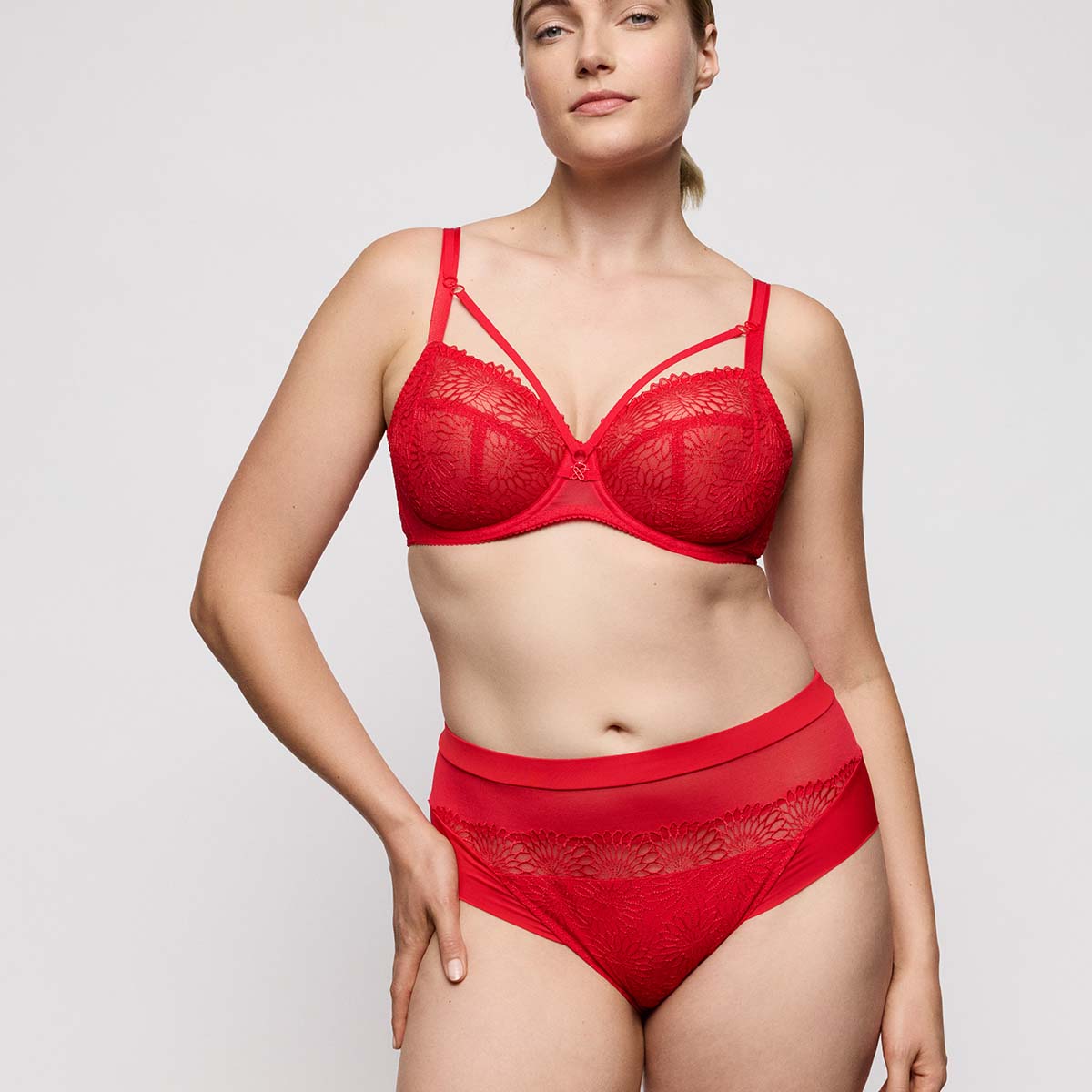 PrimaDonna Sophora BH med bøjle, rød - 0163180-81 - TRR - True Red